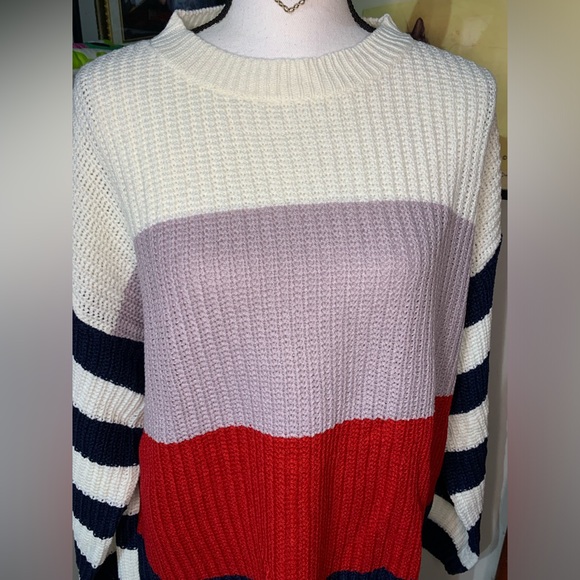 Evelyn Taylor Color Block Sweater - Picture 2 of 9